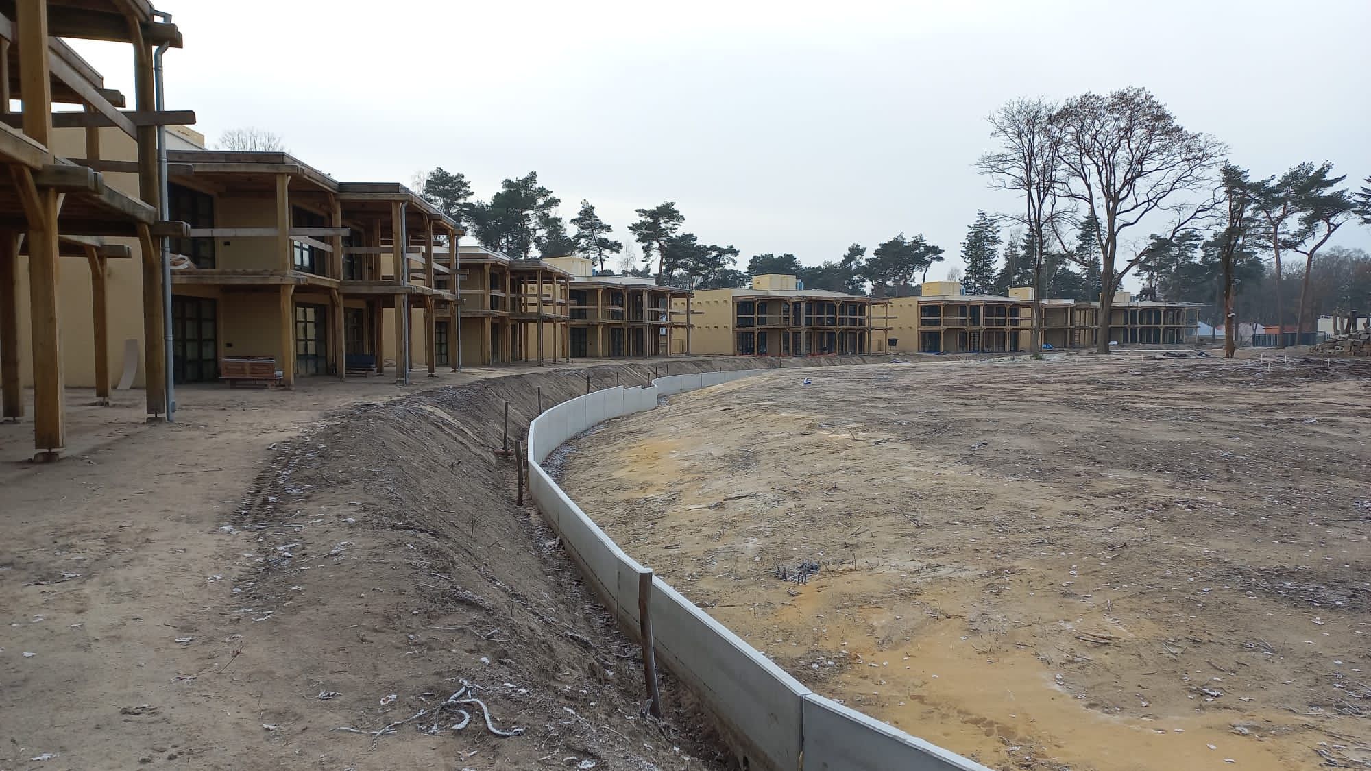 Aanzicht 120 hotelkamers